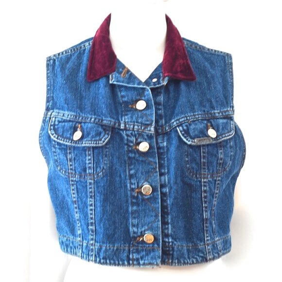 Lee 1990's Denim Vest With Riveted Buttons, Velvet Collar & Trim - USA - Picture 3 of 6